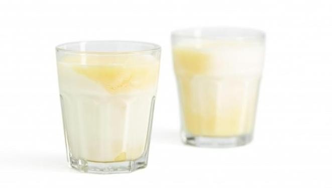 Karnemelk en sinaasappelsap